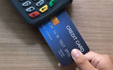 Cómo usar una tarjeta de crédito para gas
